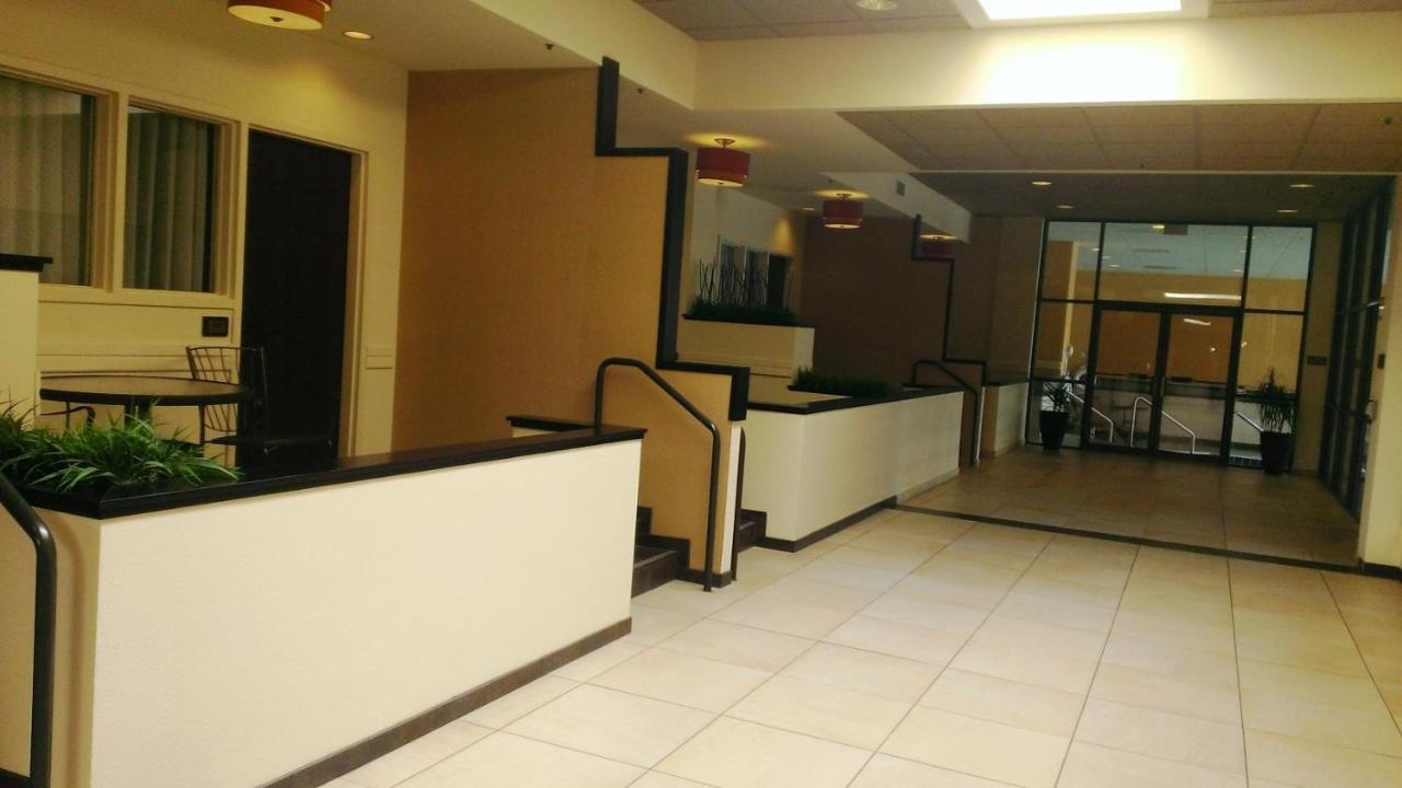 贝斯维斯特尼科莱特酒店 伯恩斯维尔 外观 照片